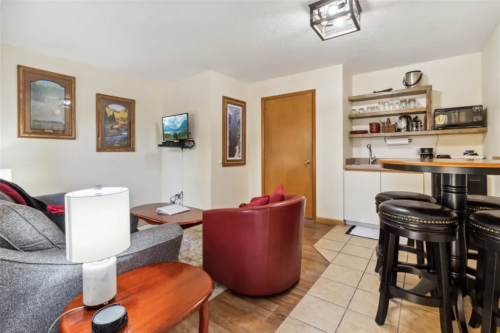 180 Vista Lane Bigfork MT 59911