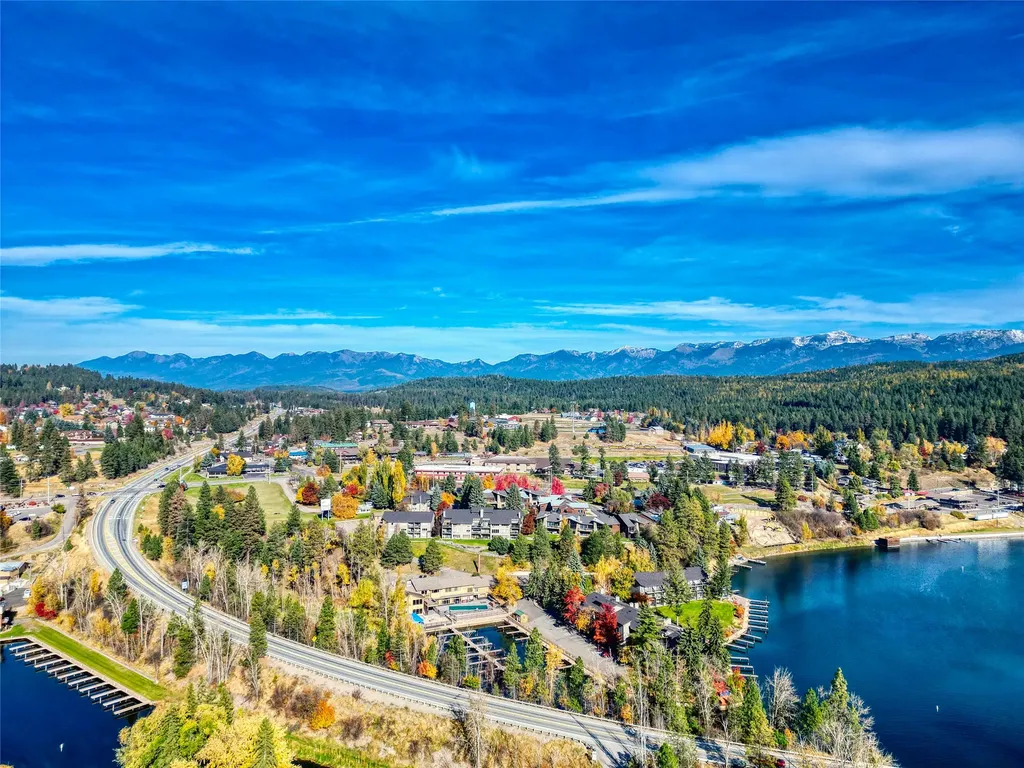 180 Vista Lane Bigfork MT 59911