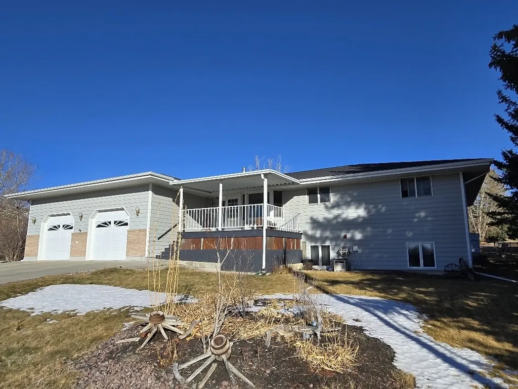 303 11th Avenue NE Choteau MT 59422