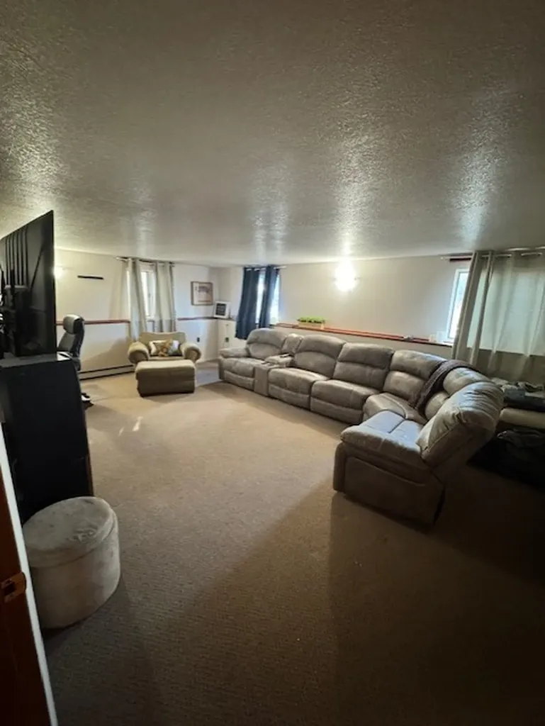 303 11th Avenue NE Choteau MT 59422