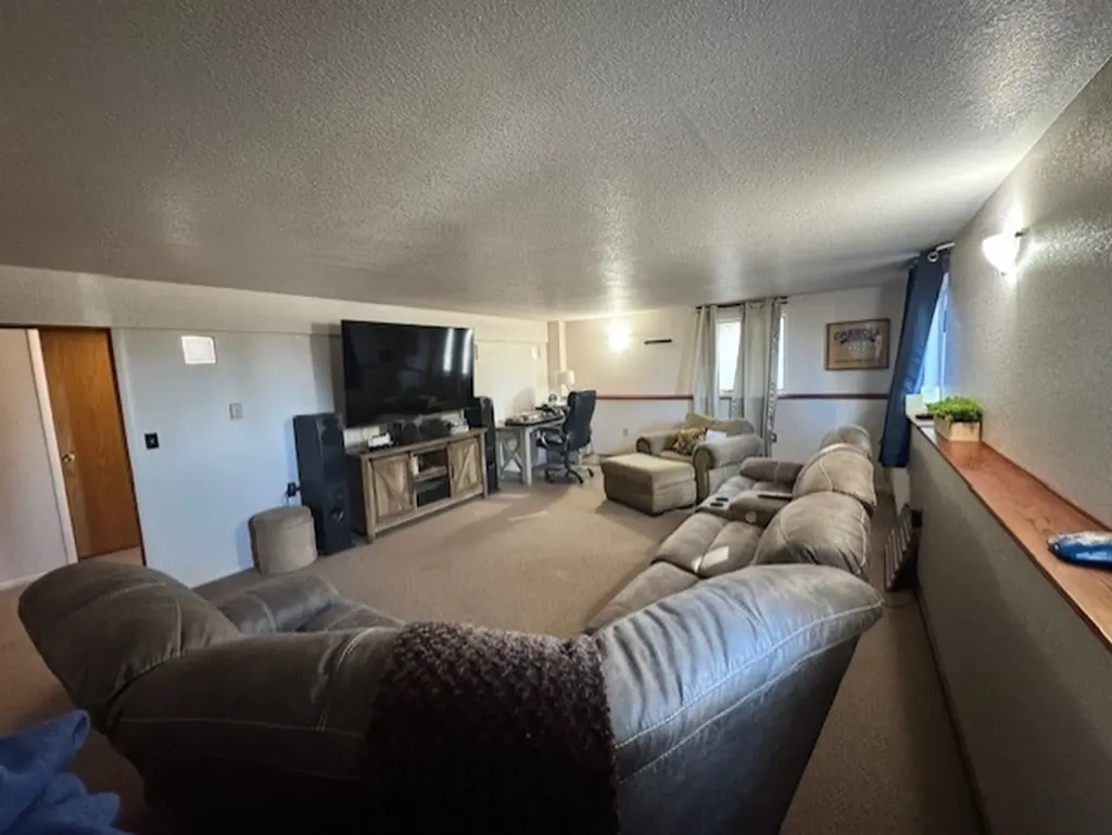 303 11th Avenue NE Choteau MT 59422