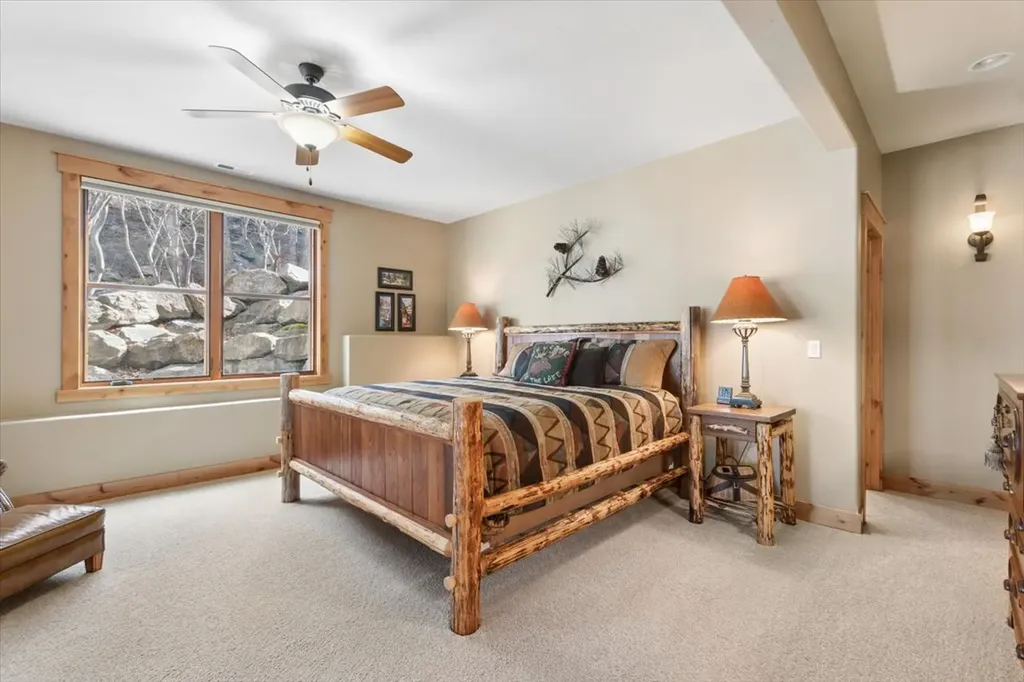 335 Jib Lane Lakeside MT 59922