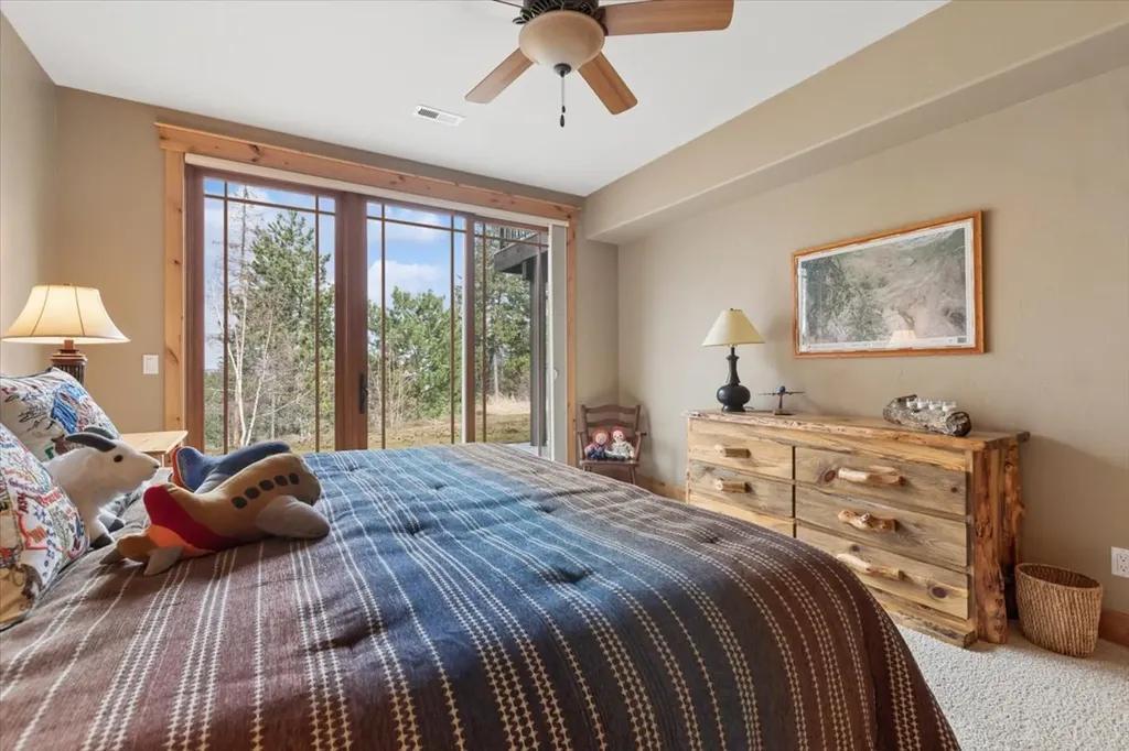 335 Jib Lane Lakeside MT 59922