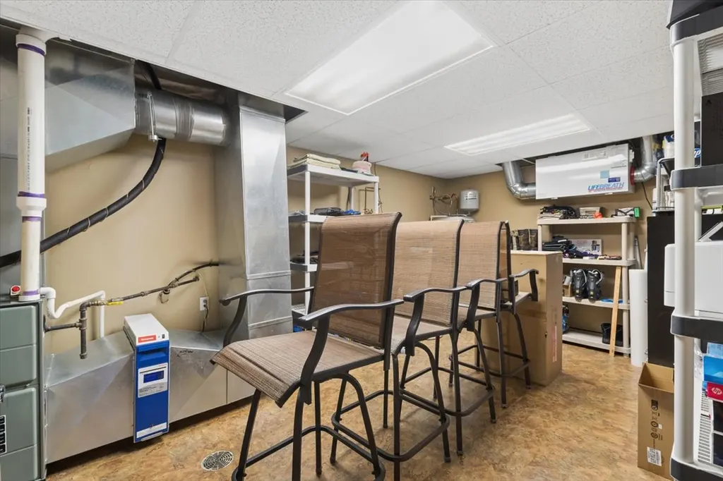 335 Jib Lane Lakeside MT 59922