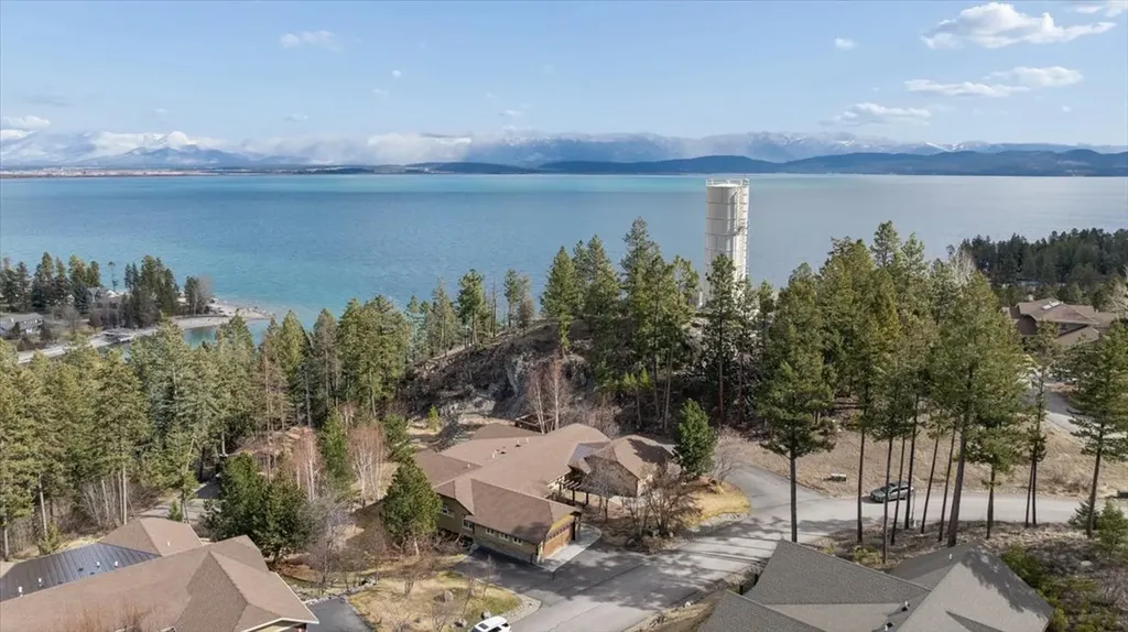 335 Jib Lane Lakeside MT 59922