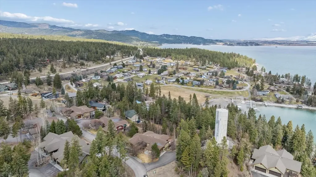 335 Jib Lane Lakeside MT 59922
