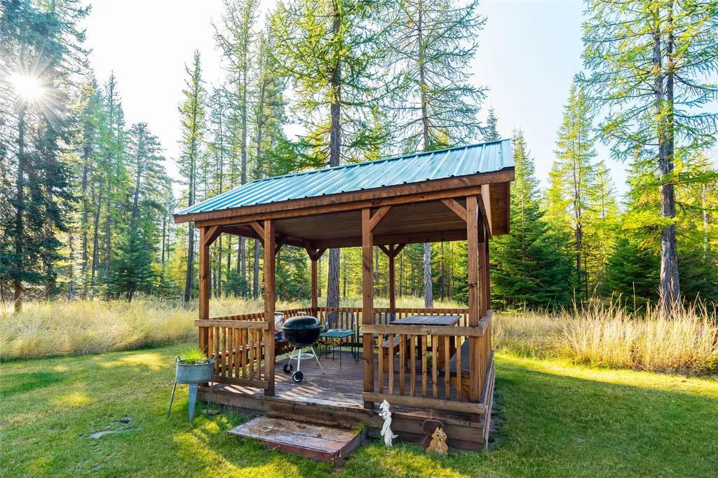 12860 Kelley Drive Bigfork MT 59911