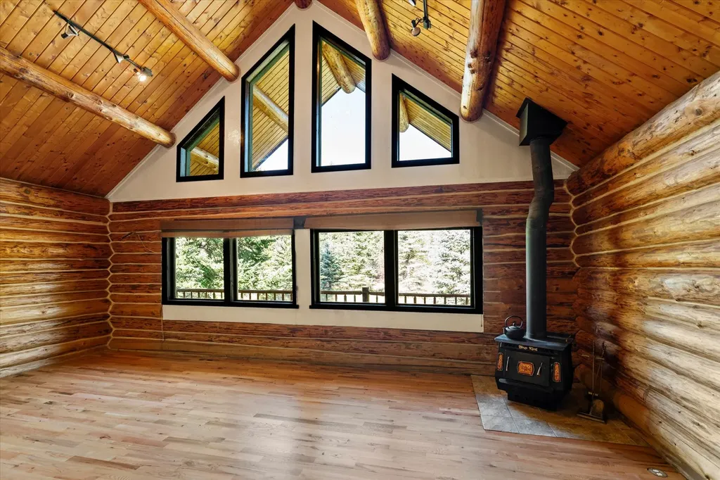 12860 Kelley Drive Bigfork MT 59911