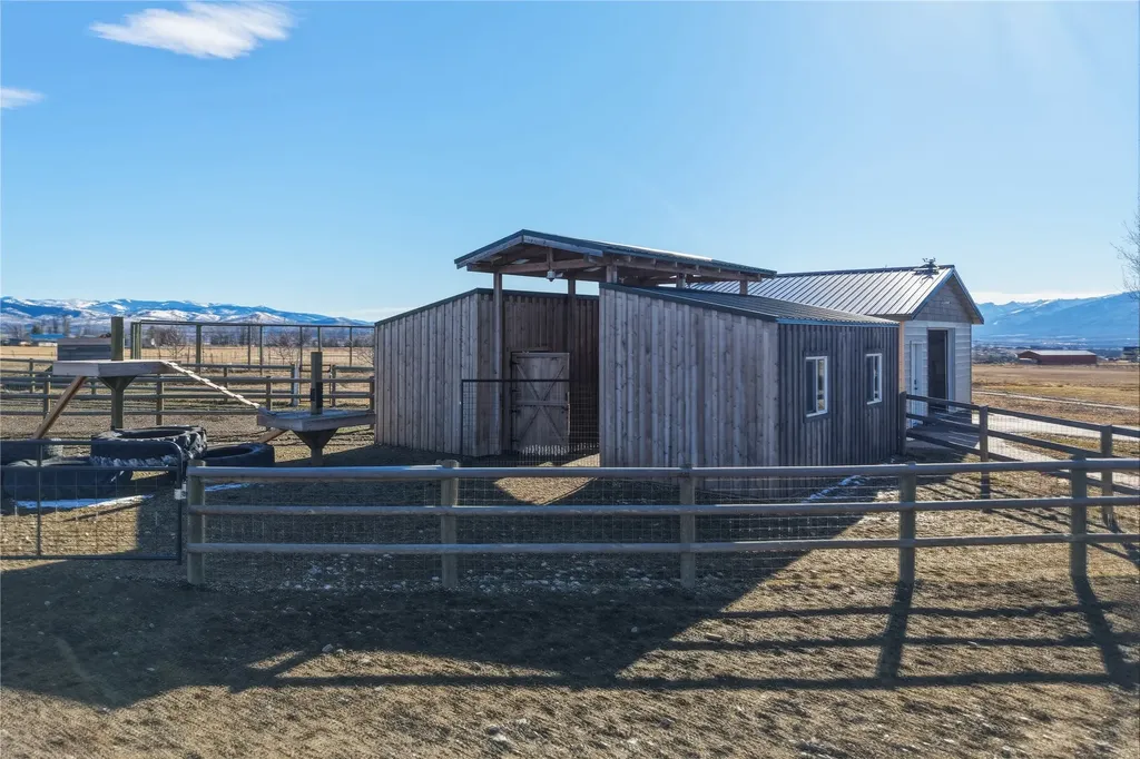 460 Windwalker Trail Stevensville MT 59870