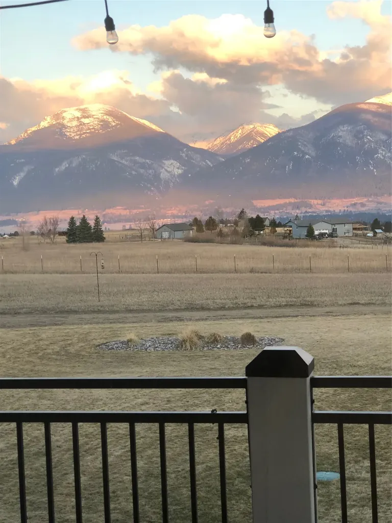 460 Windwalker Trail Stevensville MT 59870