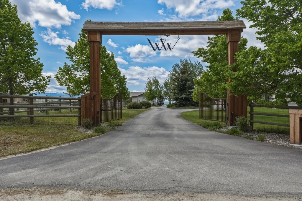 460 Windwalker Trail Stevensville MT 59870