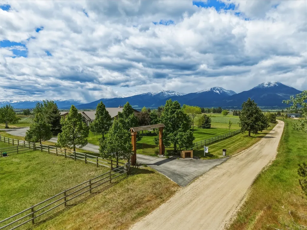 460 Windwalker Trail Stevensville MT 59870