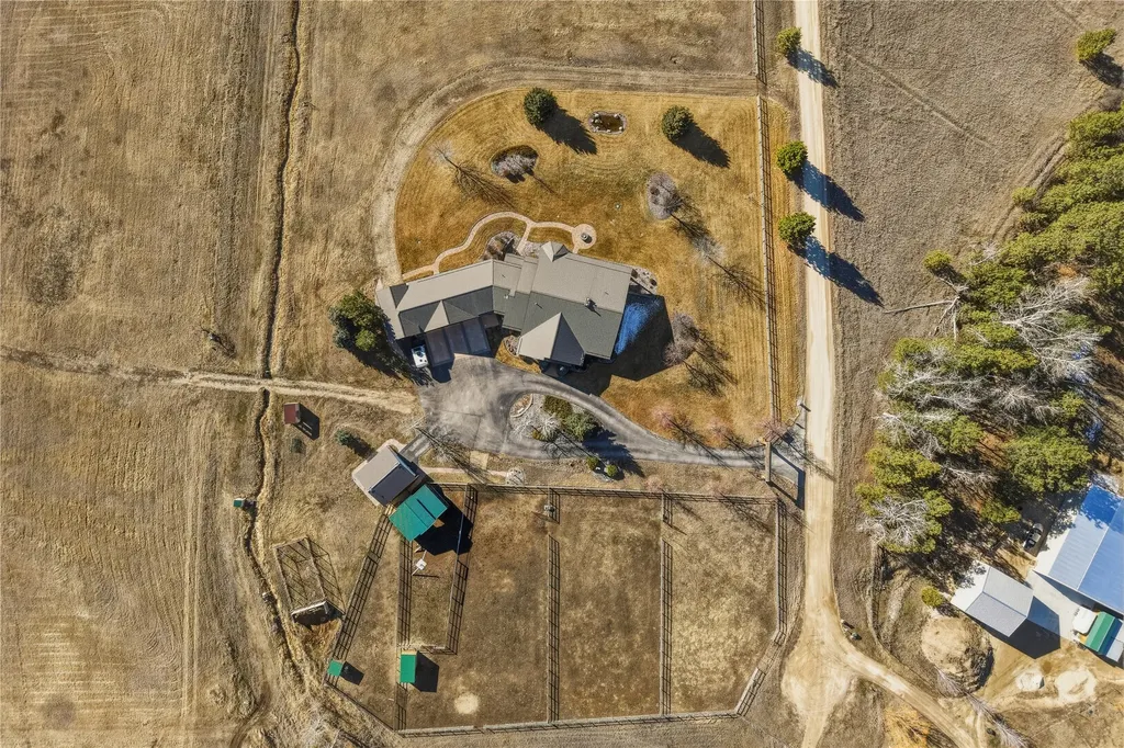 460 Windwalker Trail Stevensville MT 59870