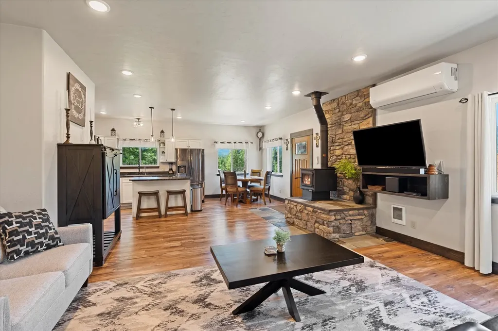 40149 Us Highway 2 W Libby MT 59923