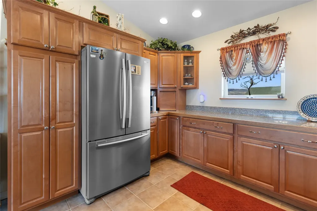 27 Sautter Lane Townsend MT 59644