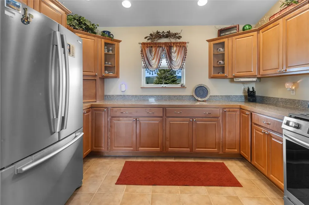 27 Sautter Lane Townsend MT 59644