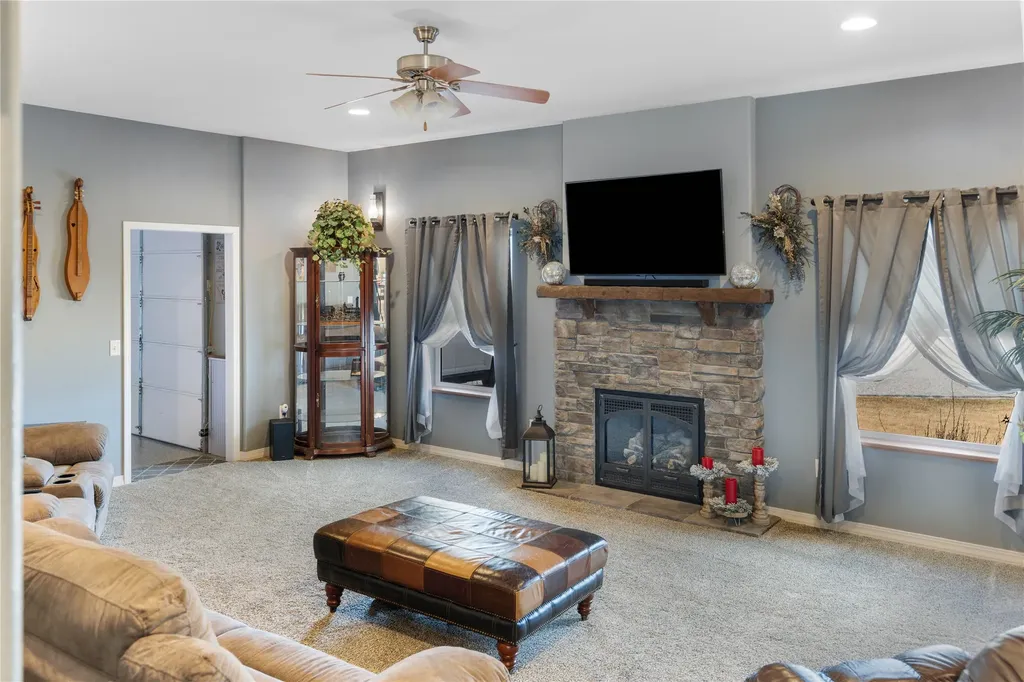 27 Sautter Lane Townsend MT 59644