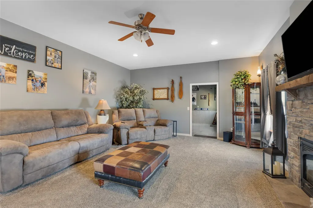 27 Sautter Lane Townsend MT 59644