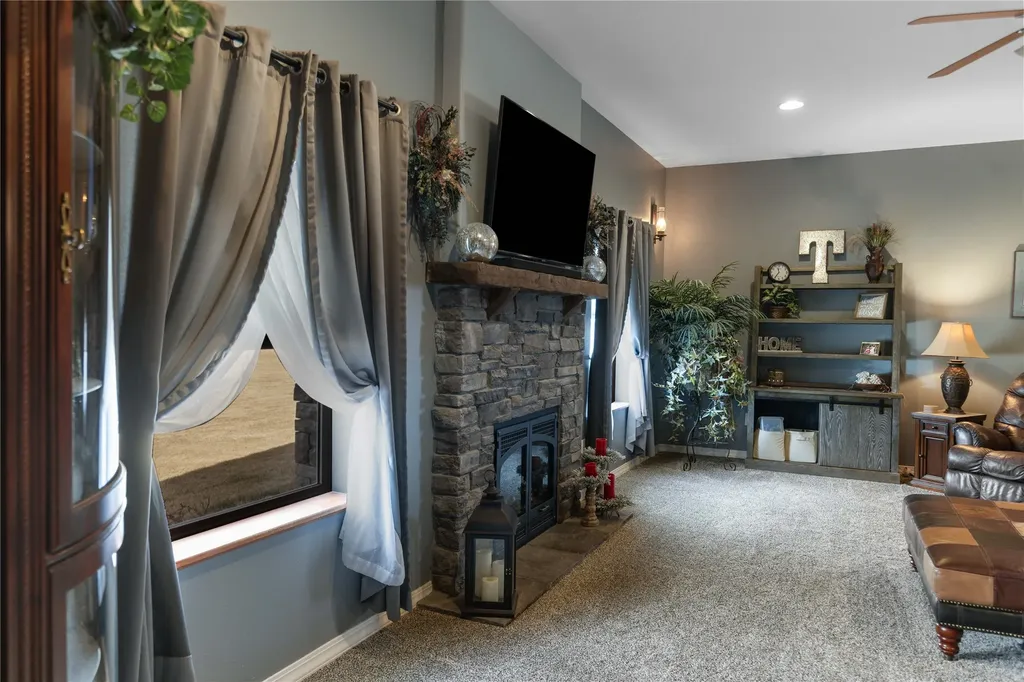 27 Sautter Lane Townsend MT 59644