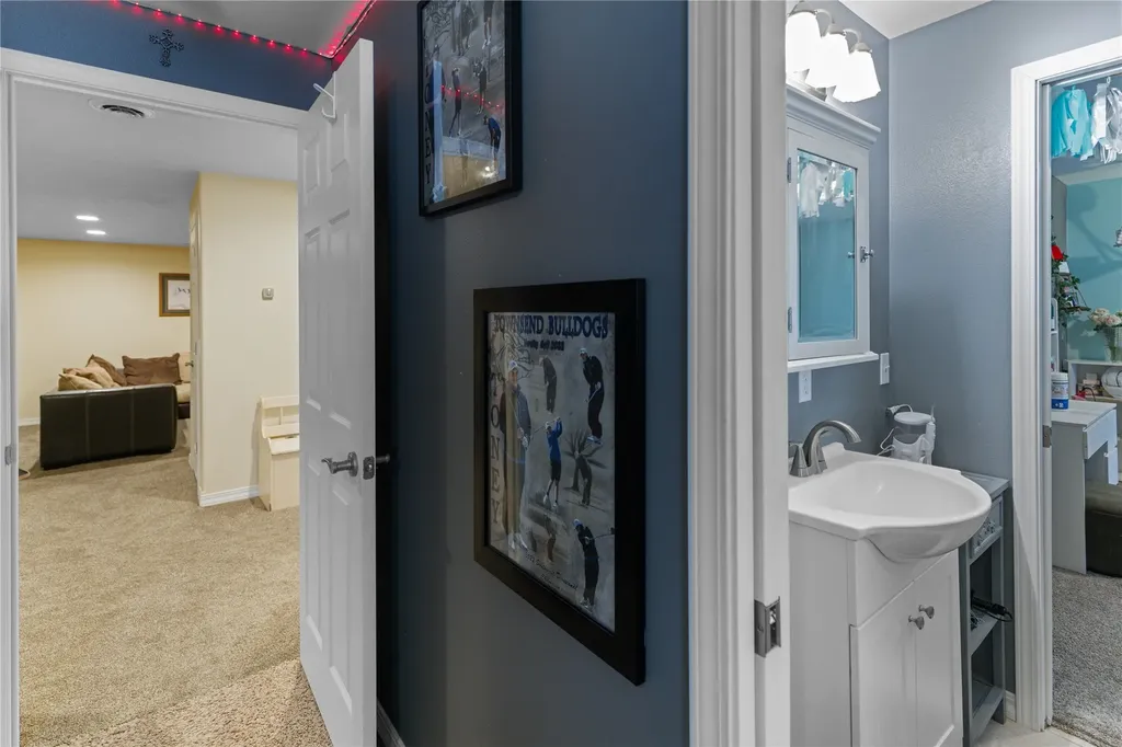 27 Sautter Lane Townsend MT 59644