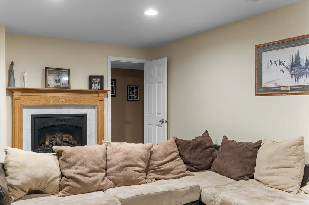 27 Sautter Lane Townsend MT 59644