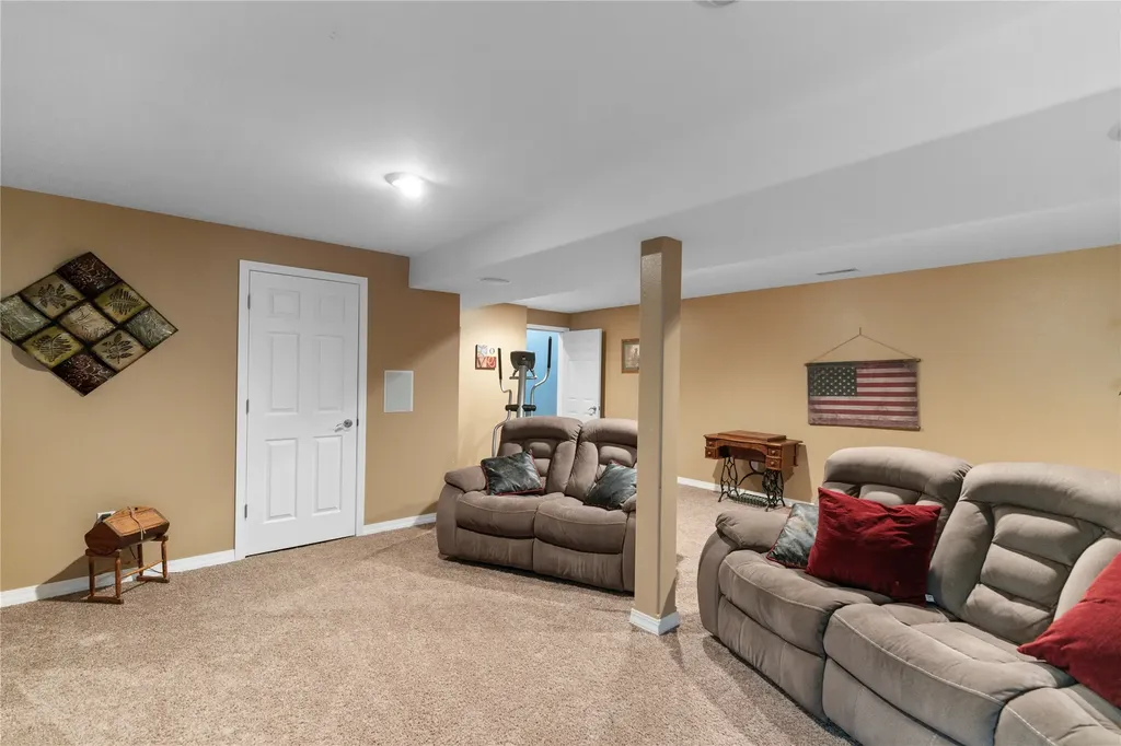 27 Sautter Lane Townsend MT 59644