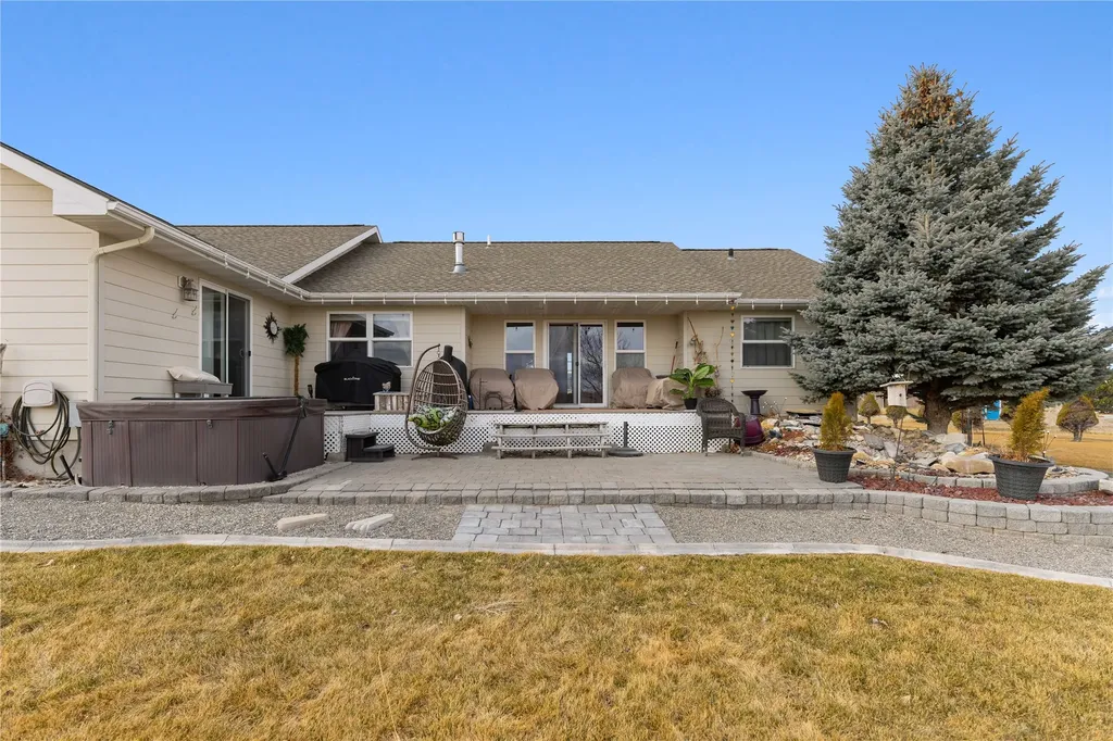 27 Sautter Lane Townsend MT 59644
