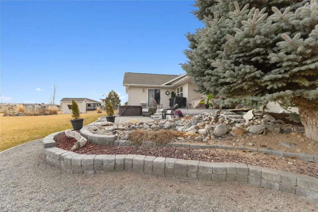 27 Sautter Lane Townsend MT 59644