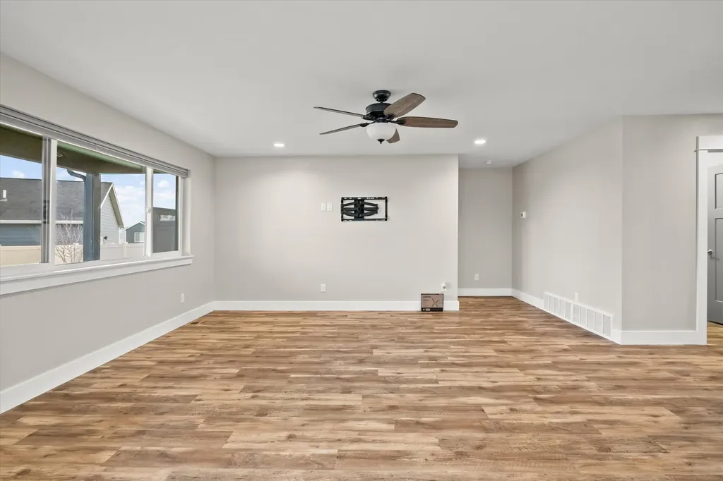 364 Meadow View Loop East Helena MT 59635