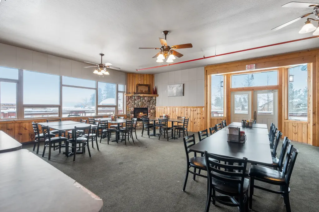 5 Swan Way Bigfork MT 59911