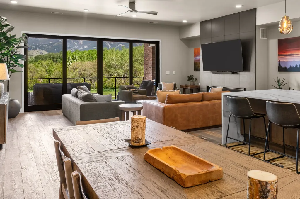 211 Bridger Vale Drive Bozeman MT 59715