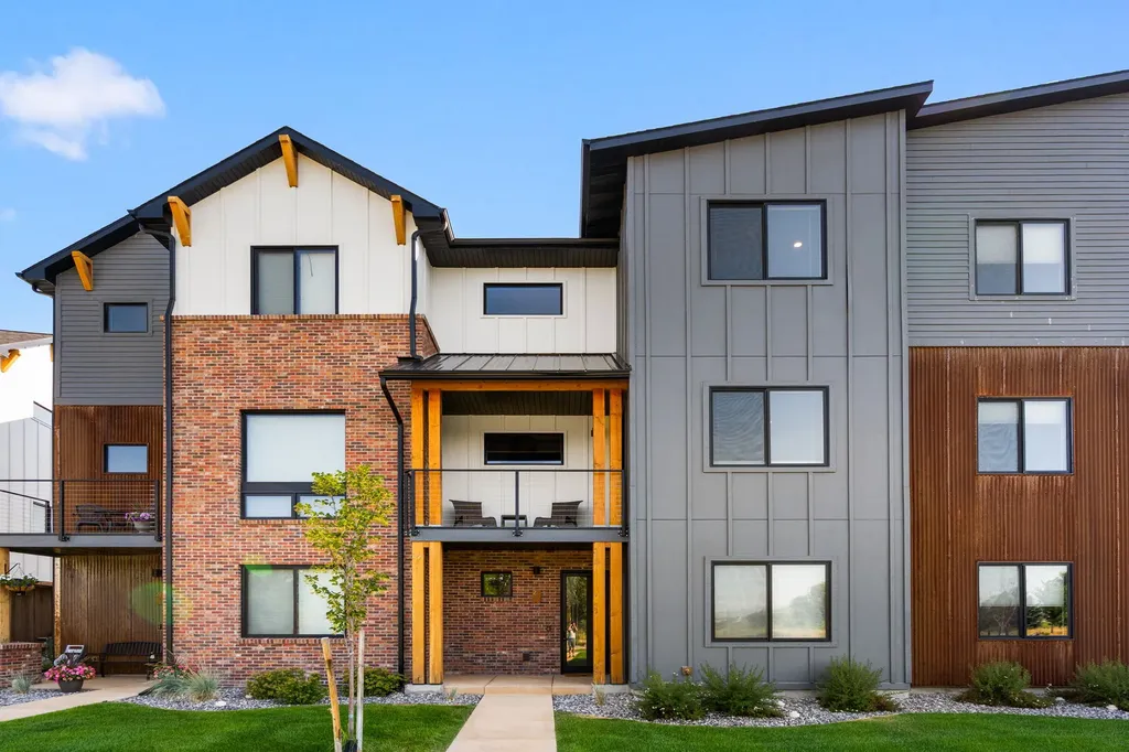 211 Bridger Vale Drive Bozeman MT 59715