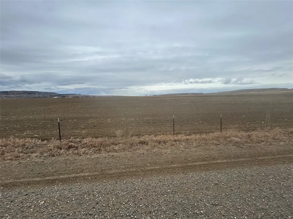 Tbd Lower River Road Fromberg MT 59029