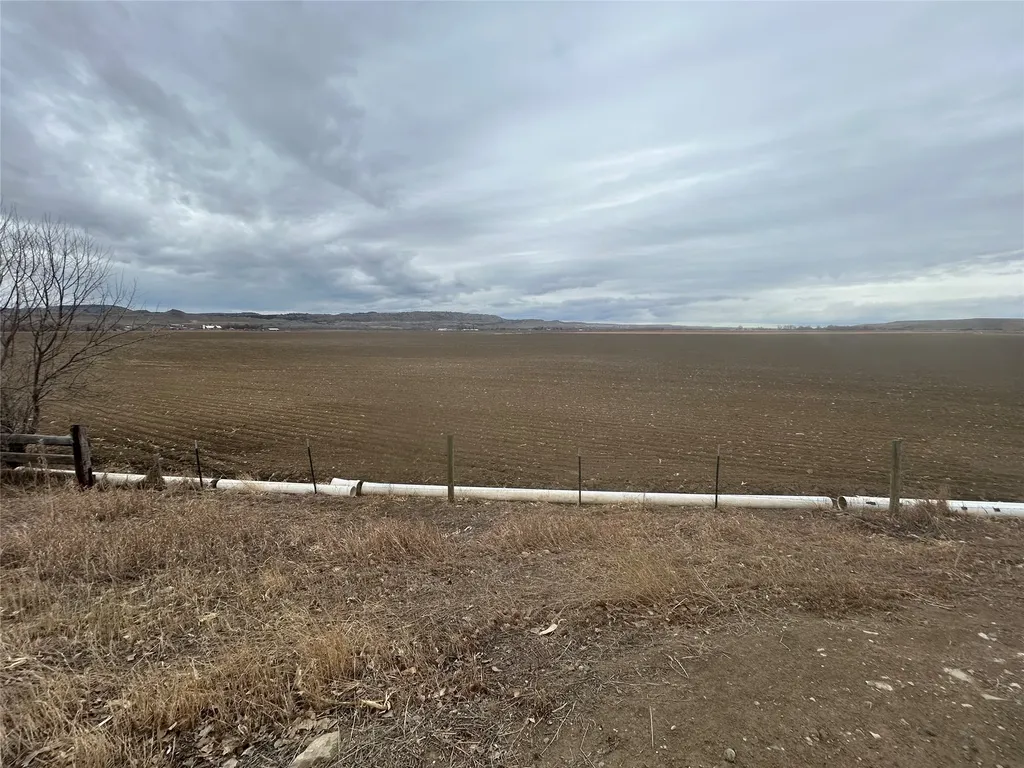 Tbd Lower River Road Fromberg MT 59029