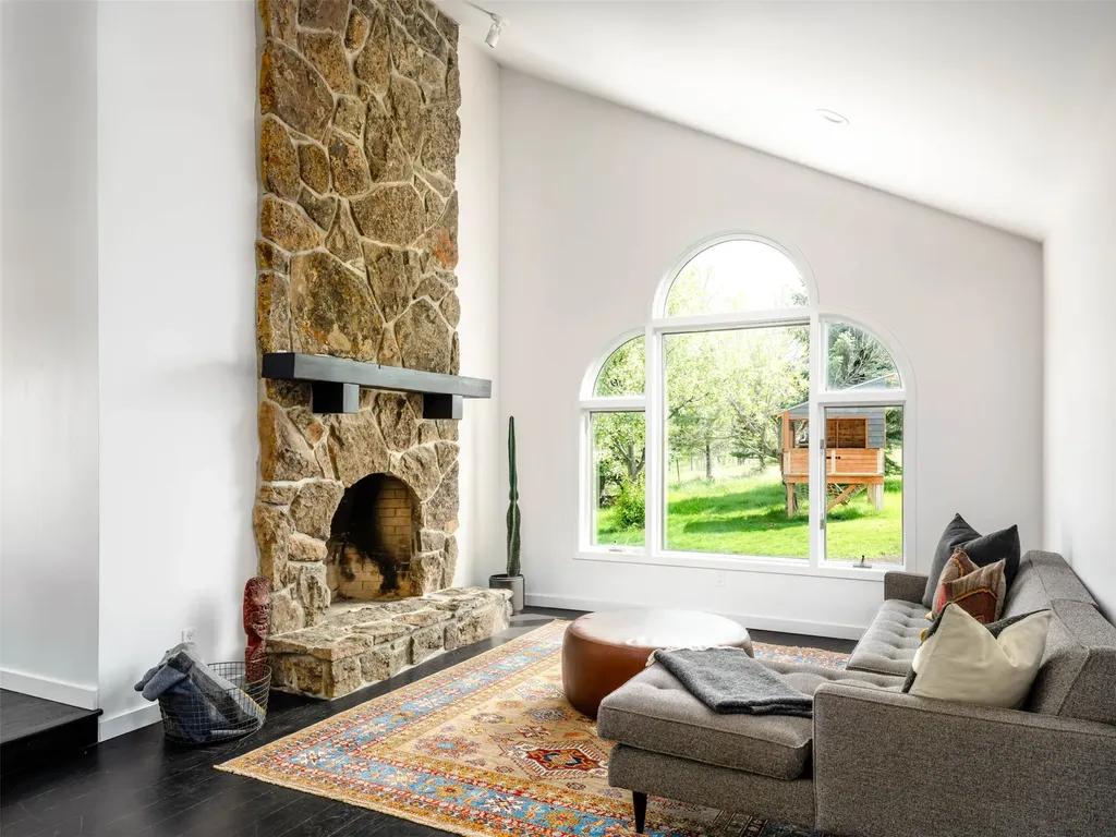 370 Star Ridge Road Bozeman MT 59715