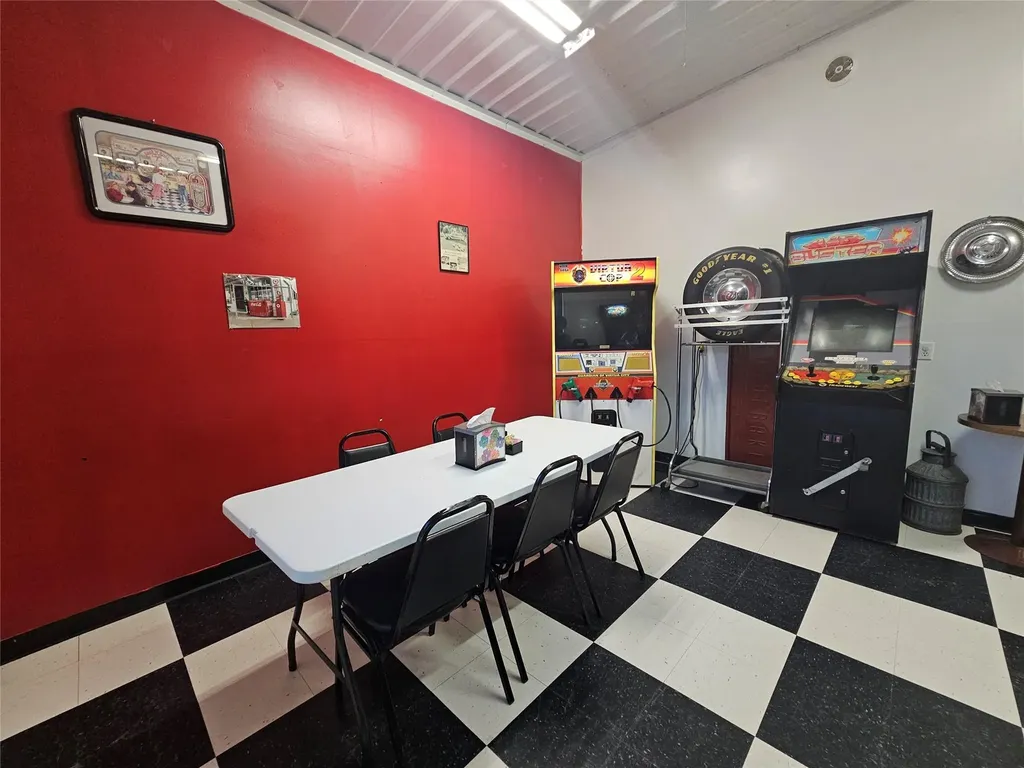 900 Main Street Lincoln MT 59639