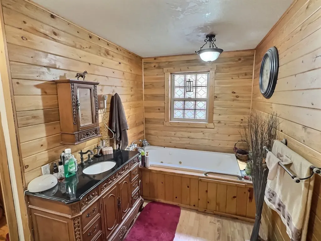 152 Buffalo Bill Road Plains MT 59859
