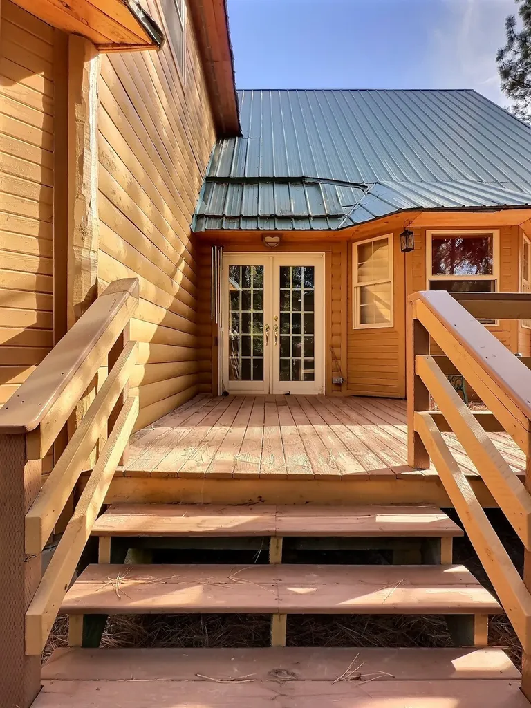152 Buffalo Bill Road Plains MT 59859