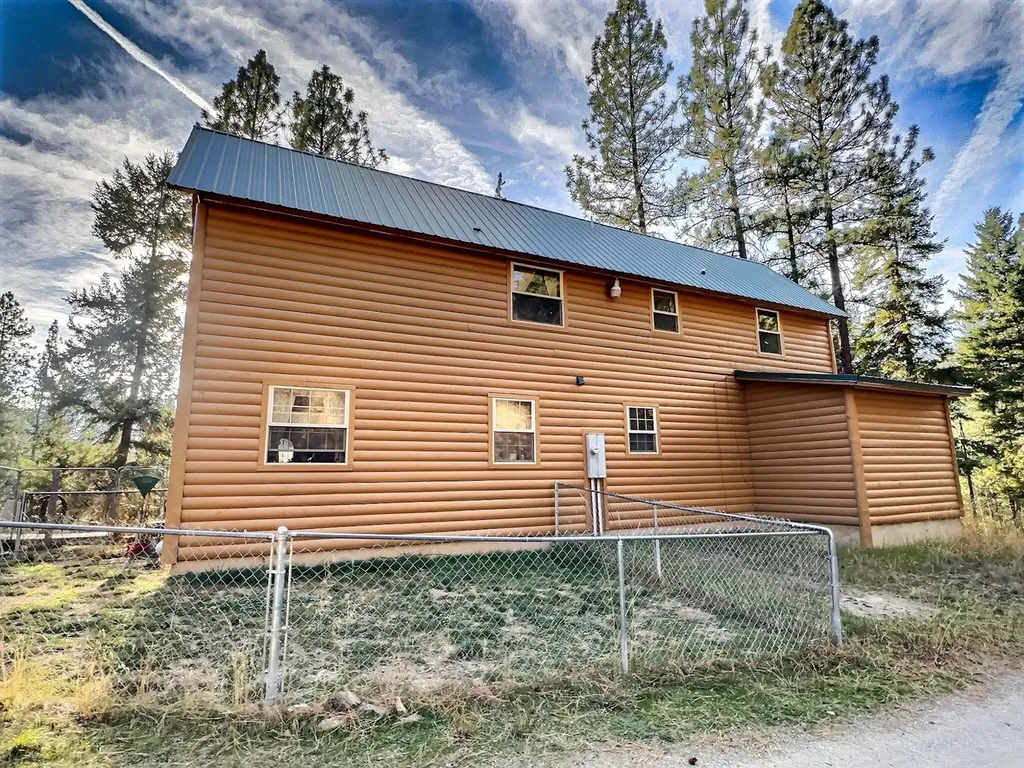 152 Buffalo Bill Road Plains MT 59859