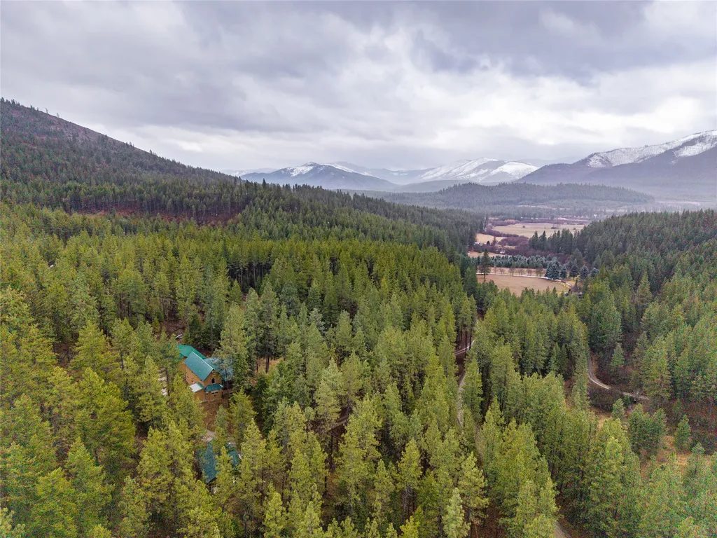 152 Buffalo Bill Road Plains MT 59859