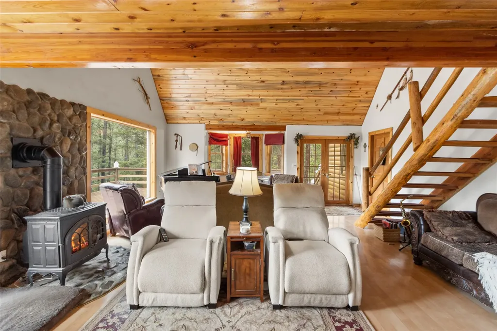 152 Buffalo Bill Road Plains MT 59859