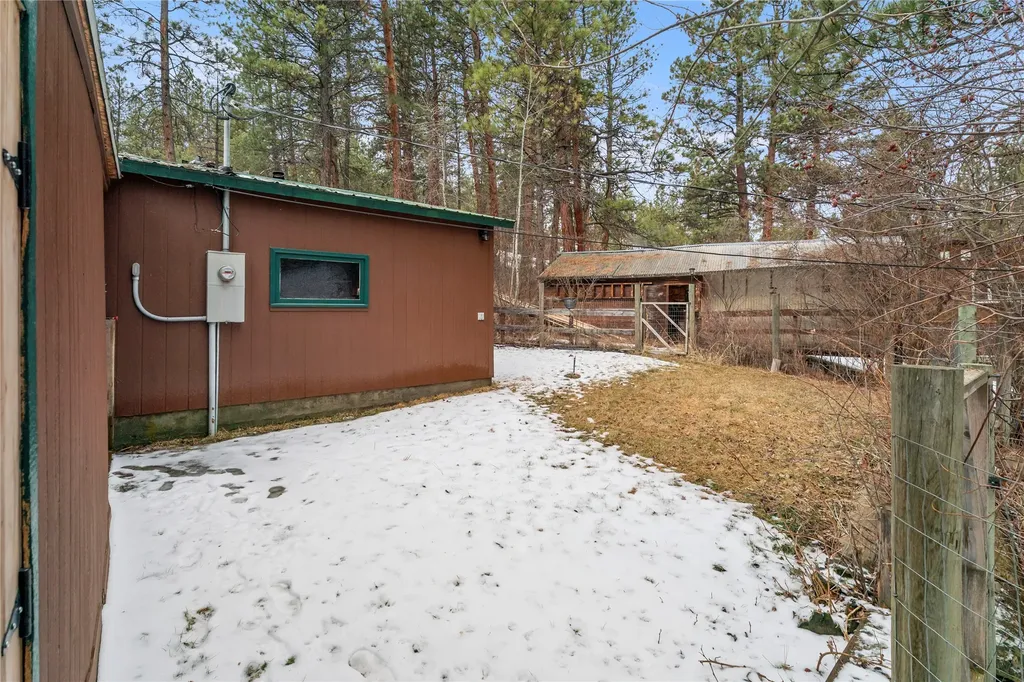 53 Woodland Park Loop Clancy MT 59634