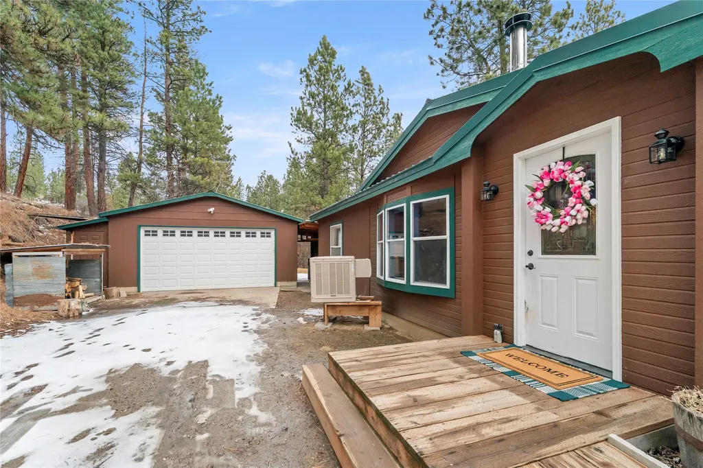 53 Woodland Park Loop Clancy MT 59634