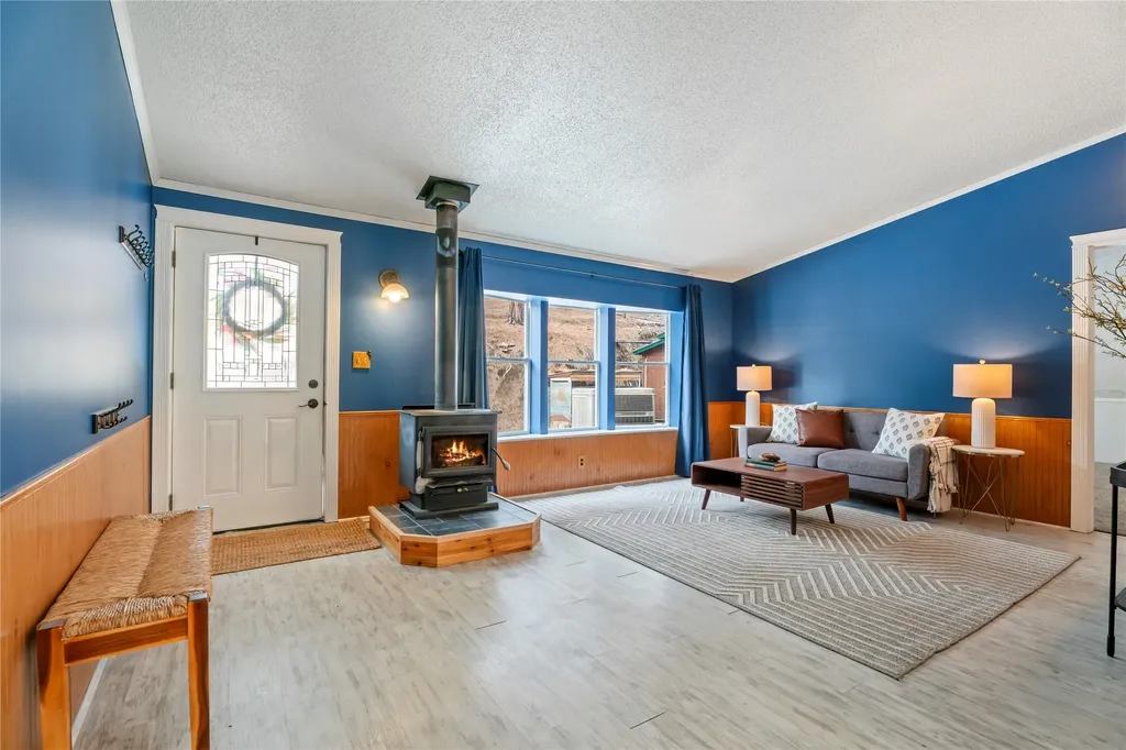 53 Woodland Park Loop Clancy MT 59634
