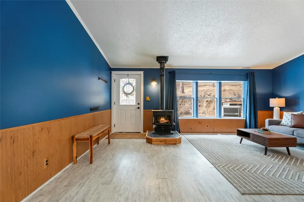 53 Woodland Park Loop Clancy MT 59634