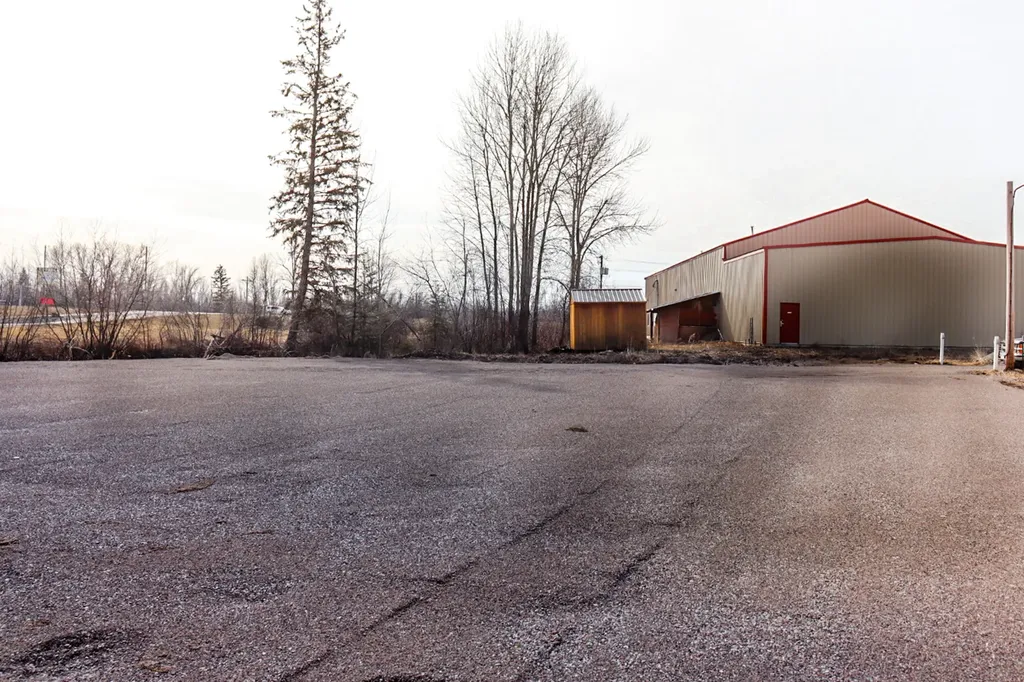 1943 Mt Highway 35 Kalispell MT 59901