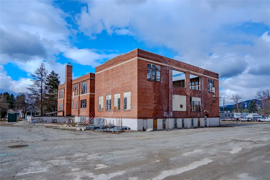 101 E Lincoln Boulevard Libby MT 59923