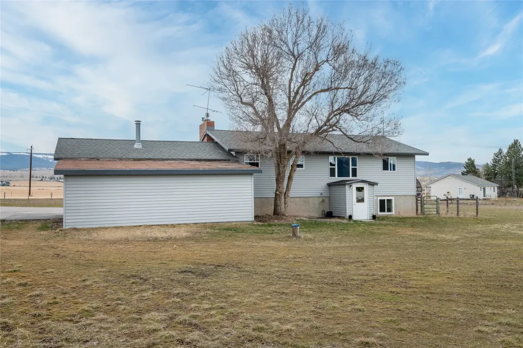 1170 Three Mile Creek Road Stevensville MT 59870