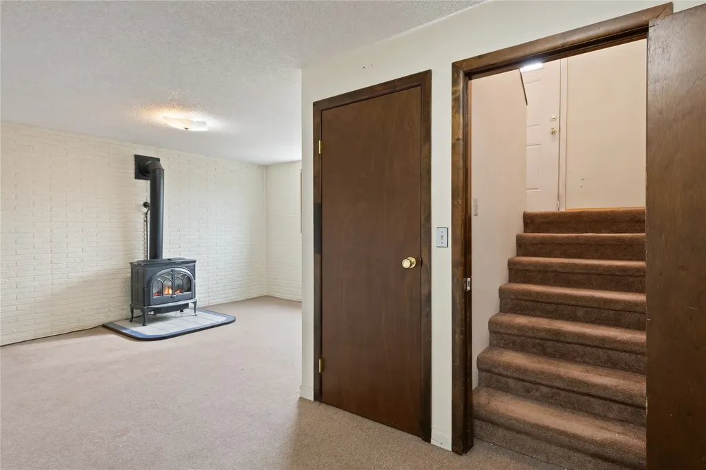 1170 Three Mile Creek Road Stevensville MT 59870