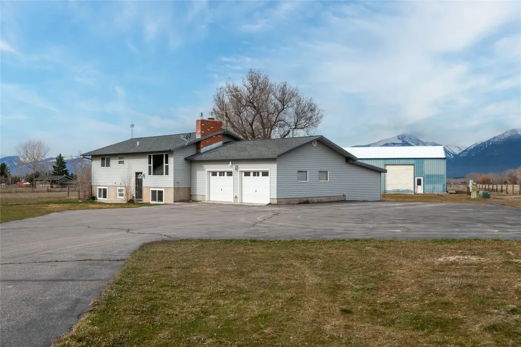 1170 Three Mile Creek Road Stevensville MT 59870